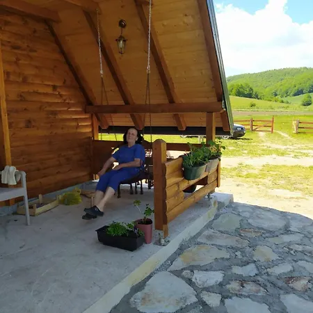 Alpesi faház Suvi Vrh Mountain *