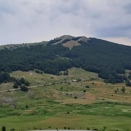 Suvi Vrh Mountain Alpehytte