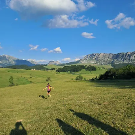 Suvi Vrh Mountain Gacko