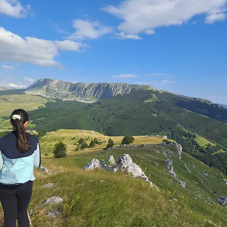 Suvi Vrh Mountain Alpehytte